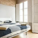 Aparteasy Mid-term Only For Vacations Stays, Atic Gracia Апартаменты *